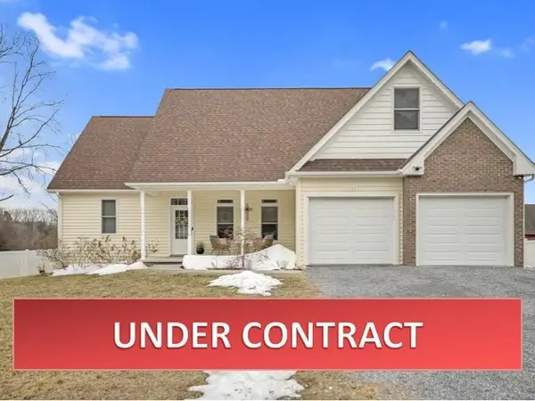 1900 Saw Mill Ct W, Mcgaheysville, VA 22840