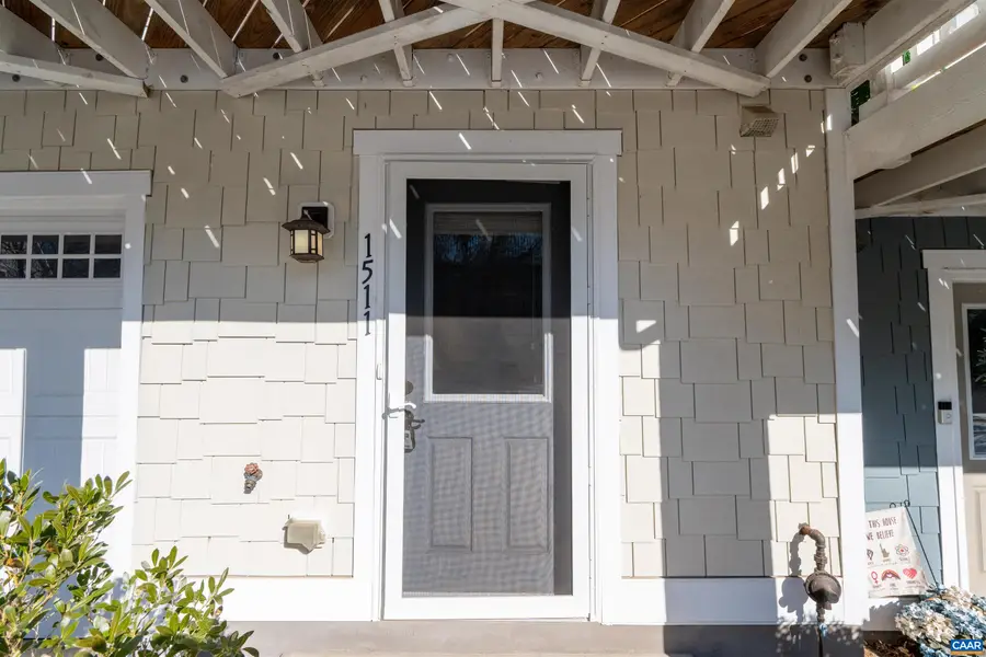 1511 Wickham Pond Dr, Charlottesville, VA 22901 - #3