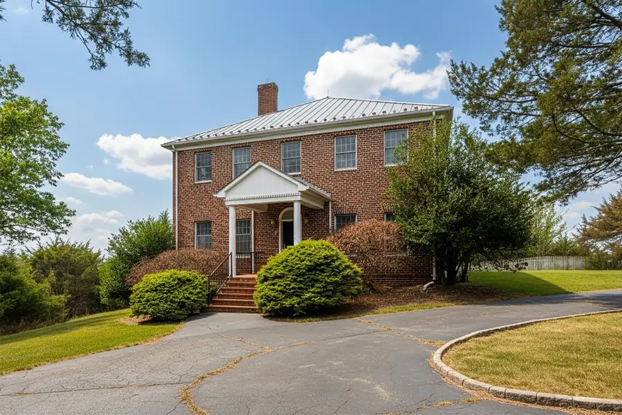 3 Walnut Valley Ln, Weyers Cave, VA 24486 - #3