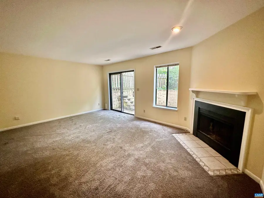 1209 Chatham Rdg, Charlottesville, VA 22901 - #3