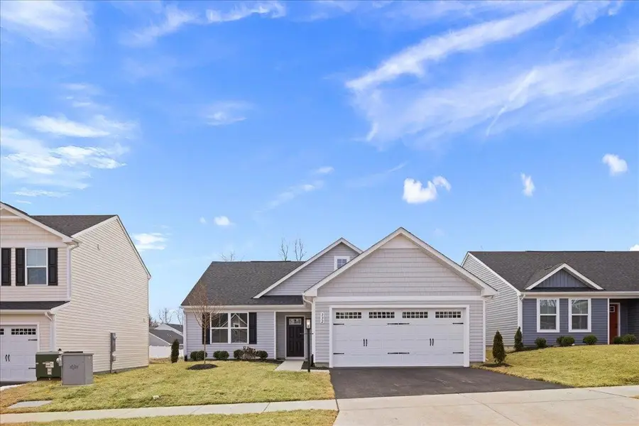 332 White Birch Rd, Waynesboro, VA 22980 - #2