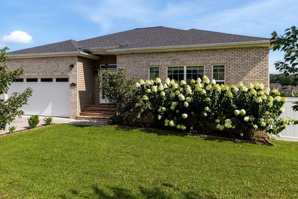 1311 Little Sorrel Dr, Harrisonburg, VA 22801 - #1