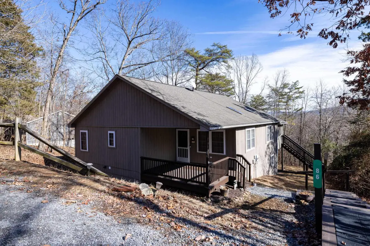 86 Maple Ave, Mount Jackson, VA 22842 - #1