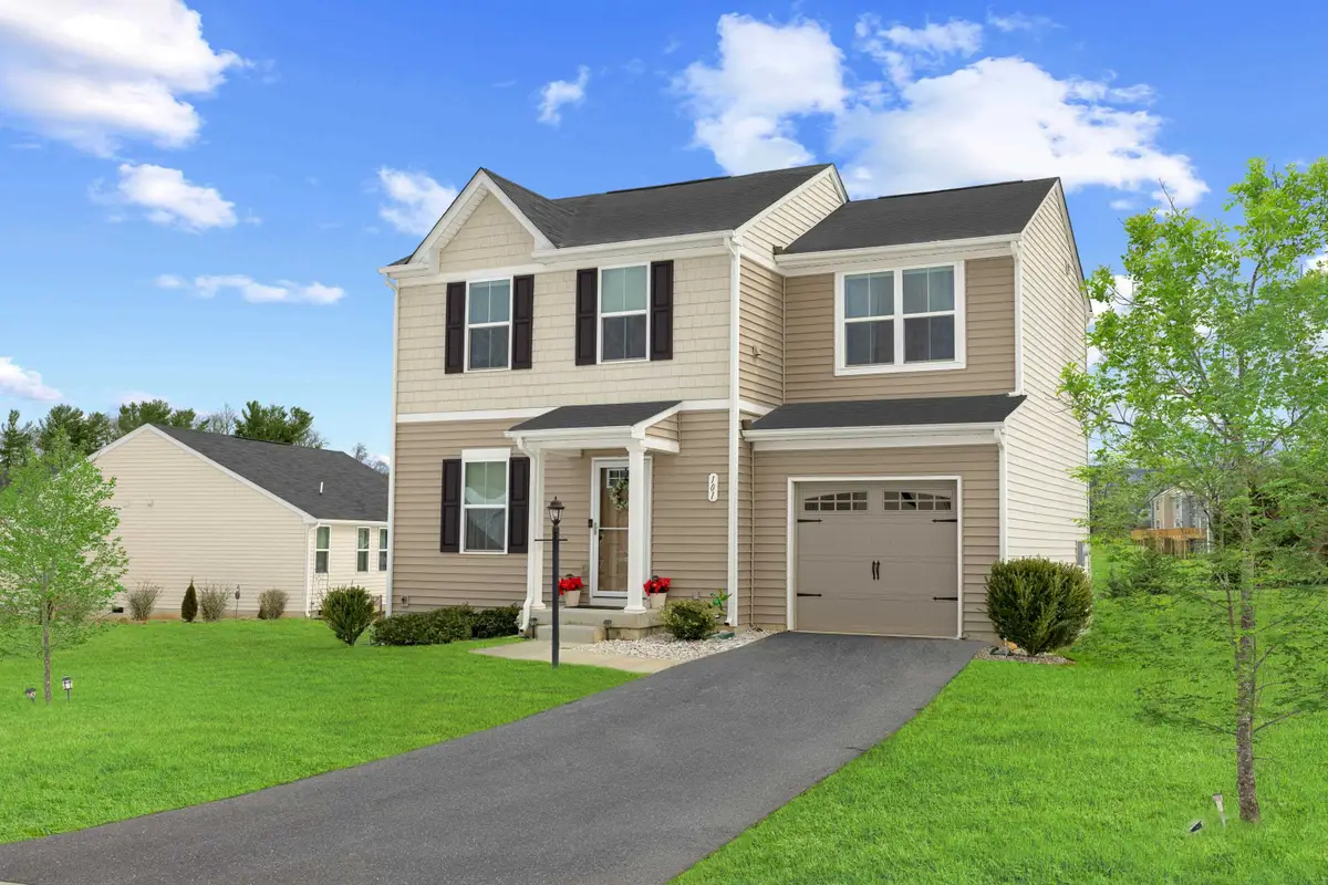 101 Crosskeys Way, Waynesboro, VA 22980 - #1