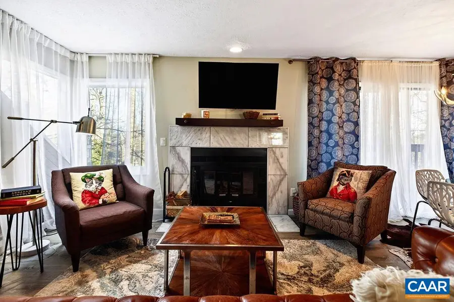 2247 Tanners Ridge, Roseland, VA 22967 - #2