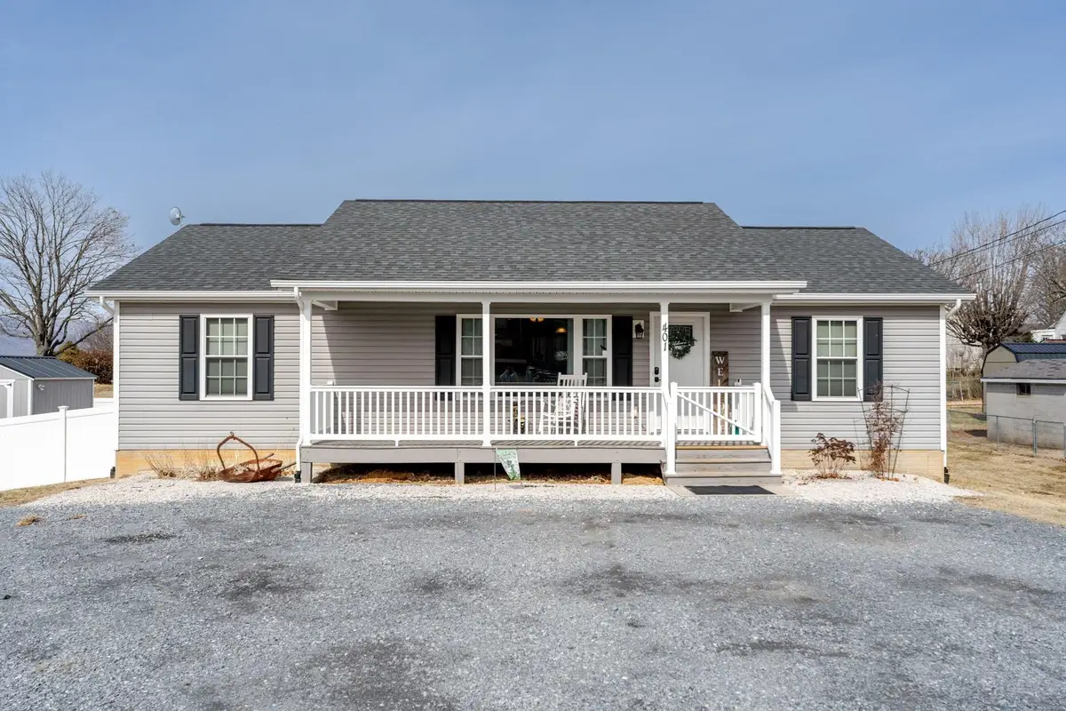 401 C St W, Elkton, VA 22827 - #1