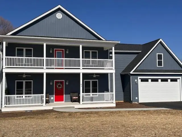 63 Victoria Dr, Fishersville, VA 22939 - #1