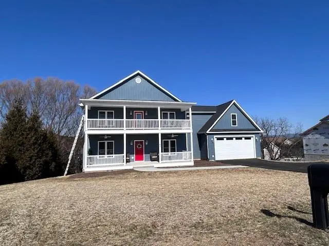 63 Victoria Dr, Fishersville, VA 22939 - #2