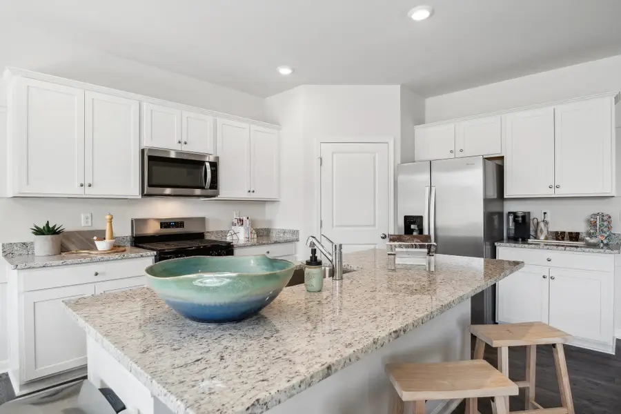 561 Summercrest Ave, Waynesboro, VA 22980 - #3