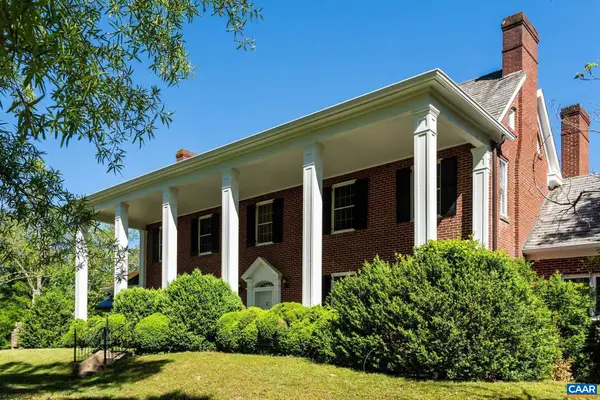 400A Doe Ln, Chatham, VA 24531