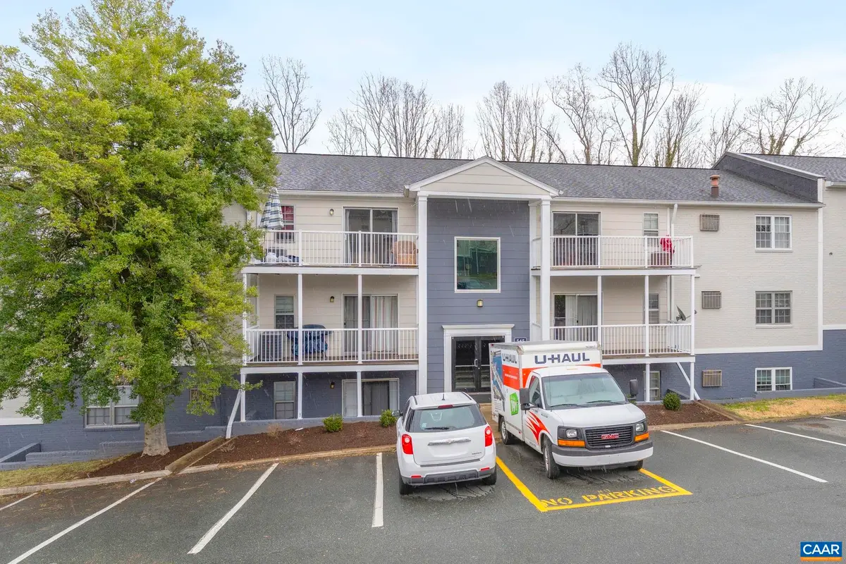 545 Burgoyne Rd, Charlottesville, VA 22901 - #1