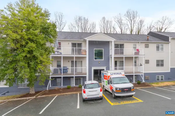 545 Burgoyne Rd, Charlottesville, VA 22901