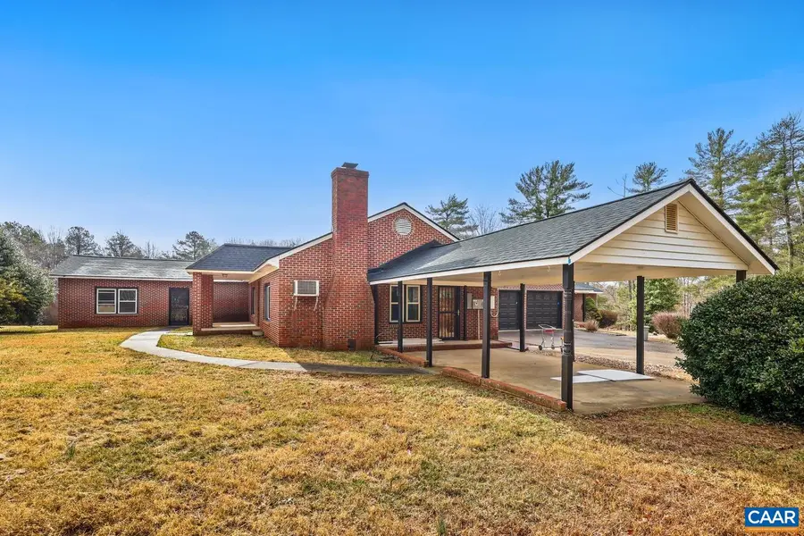 630 Maxfield Rd, Keswick, VA 22947 - #3