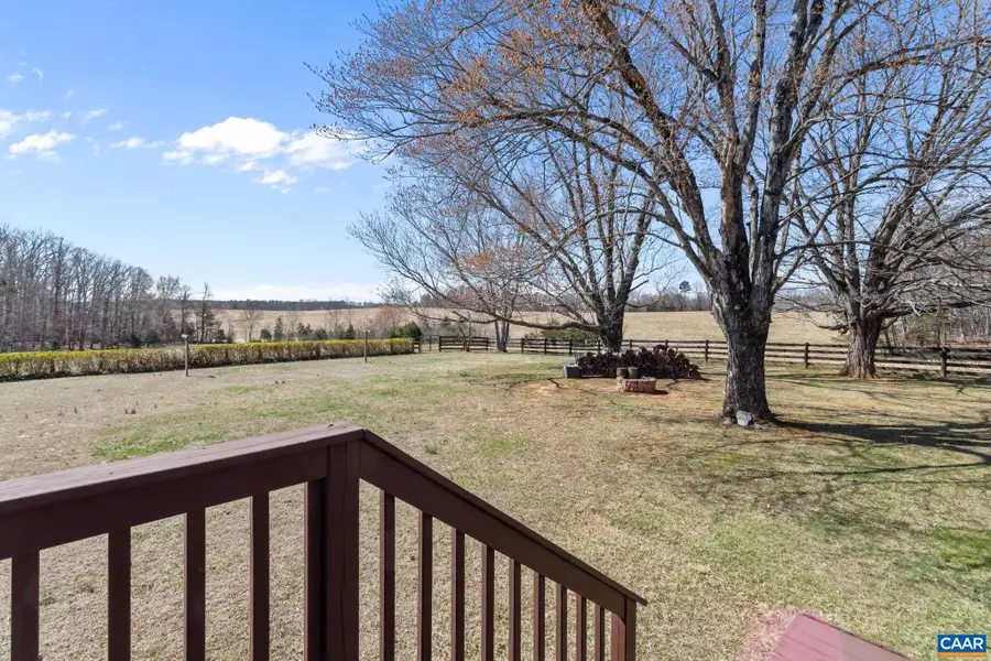 3258 River Rd W, Scottsville, VA 24590 - #2