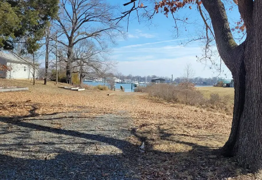 Monroe Bay Cir, Colonial Beach, VA 22443 - #2