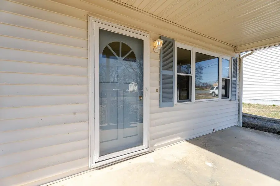 817 Tenth St, Shenandoah, VA 22849 - #3