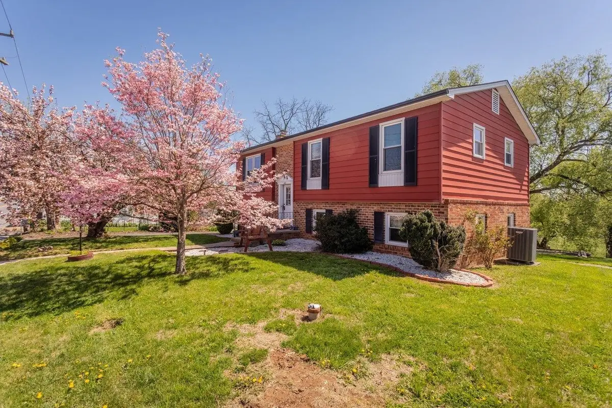 522 Main St S, Mount Crawford, VA 22841 - #1