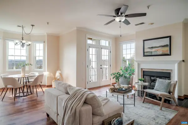 1055 Weybridge Ct, Charlottesville, VA 22911