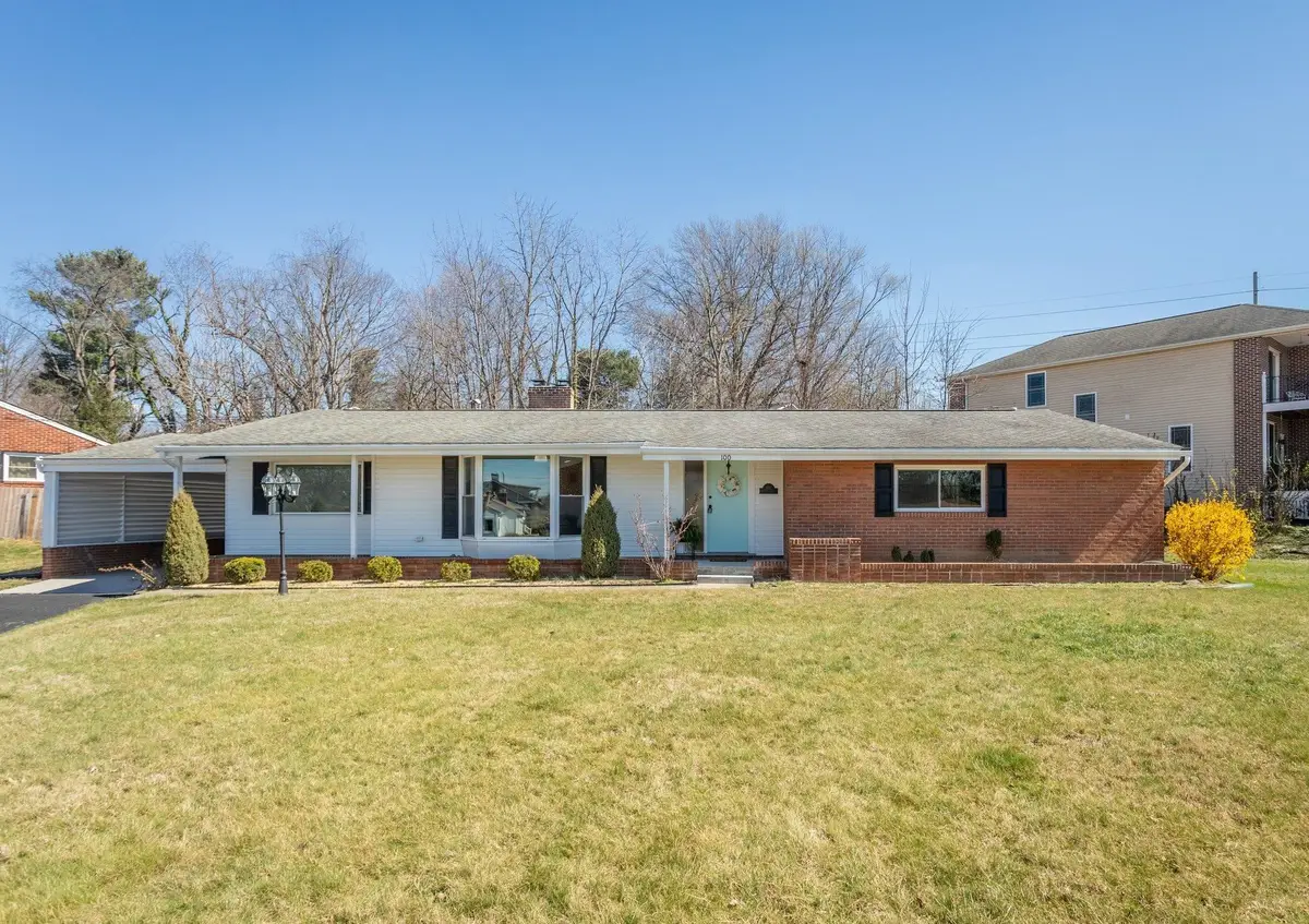 100 Monument Ave, Harrisonburg, VA 22801 - #1