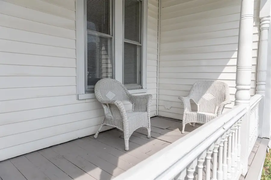 632 Mcculloch St, Glasgow, VA 24555 - #3