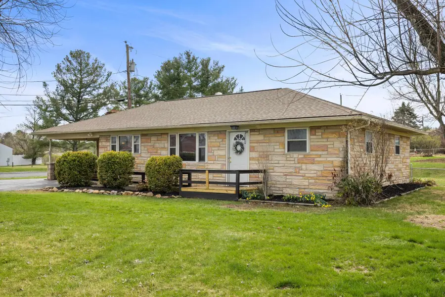 72 Tinkling Springs Rd, Fishersville, VA 22939 - #3