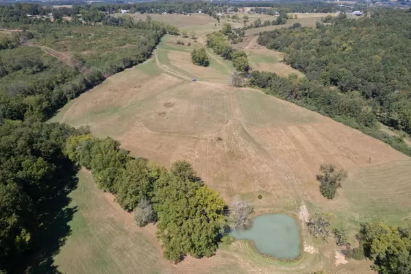 1370 Middlebrook Rd, Staunton, VA 24401