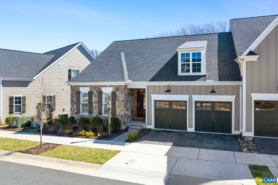314 Avondale Ln, Crozet, VA 22932 - #2