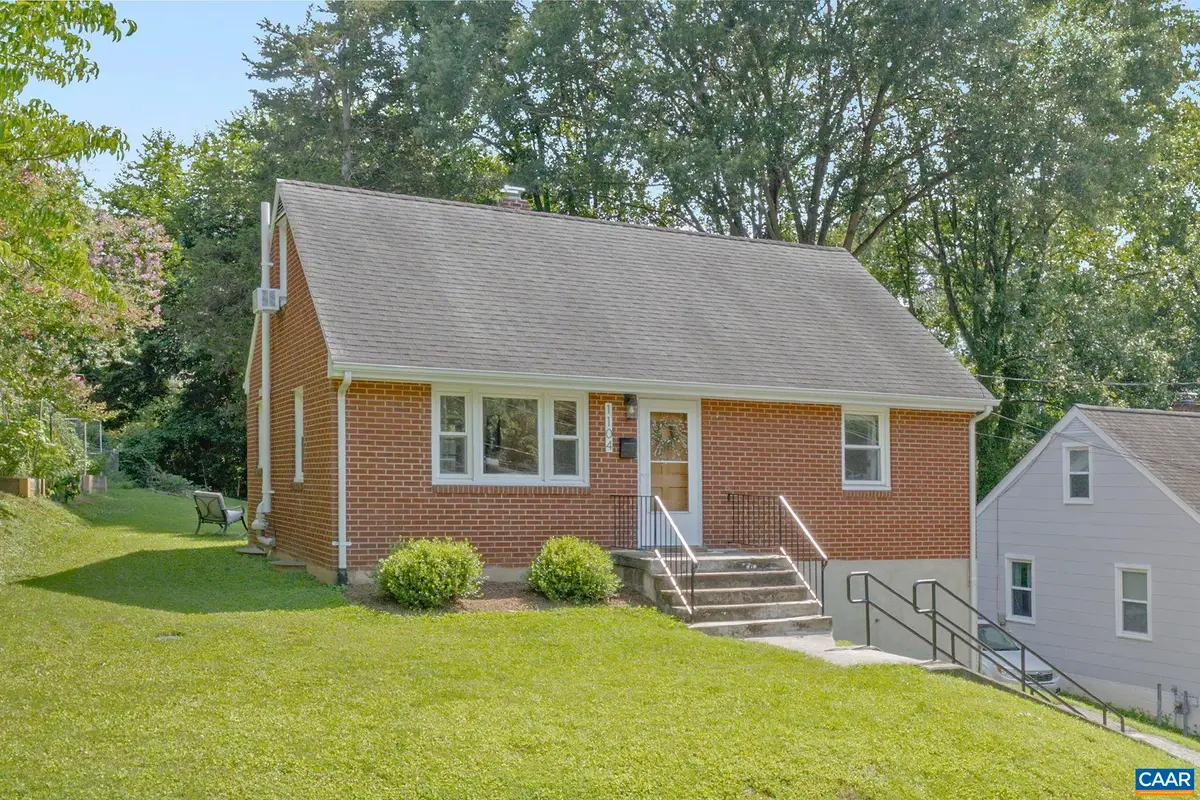 1104 Forest Hills Ave, Charlottesville, VA 22903 - #1