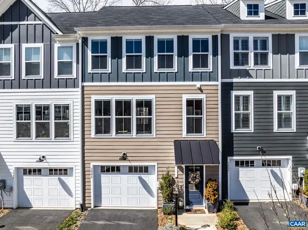 3006 Anoko Ct, Charlottesville, VA 22902