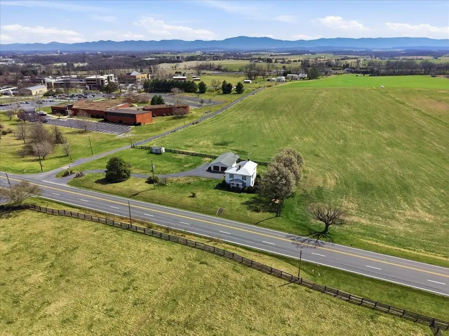 3005 Lee Hwy, Mount Sidney, VA 24467 - #3