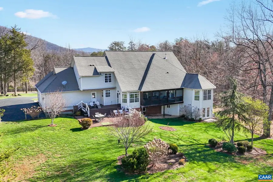 1309 Middle River Rd, Stanardsville, VA 22973 - #2