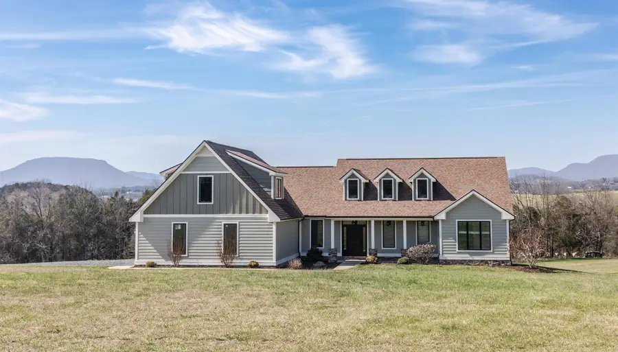 165 Marl Ridge Rd, Lexington, VA 24450 - #2