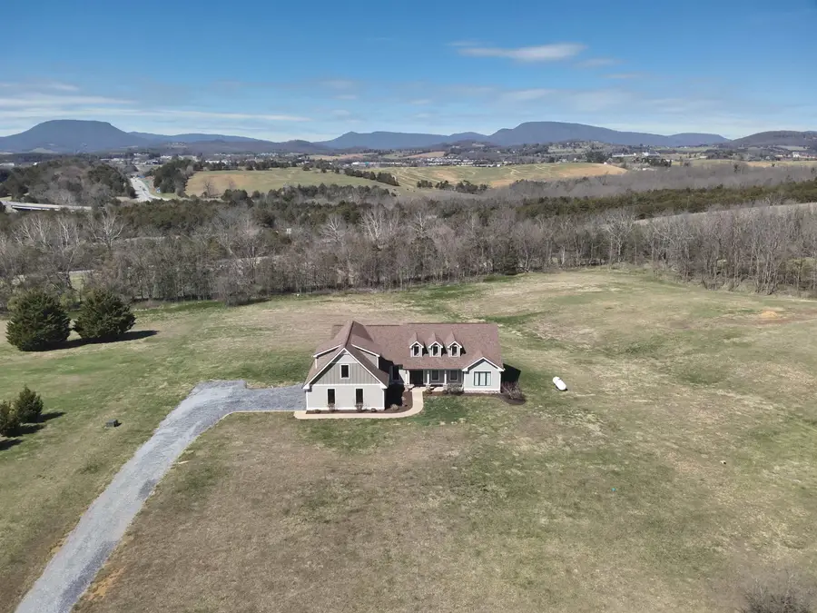 165 Marl Ridge Rd, Lexington, VA 24450 - #3