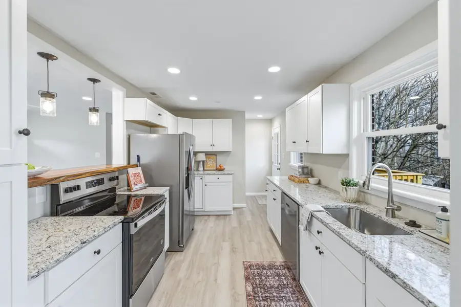 1045 Smithland Rd, Harrisonburg, VA 22802 - #3