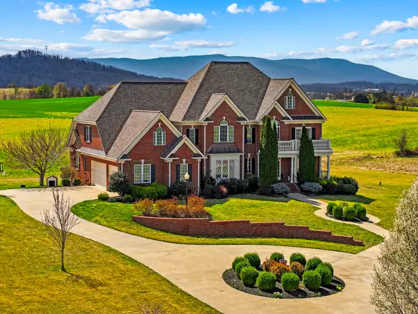 3483 Barterbrook Rd, Staunton, VA 24401