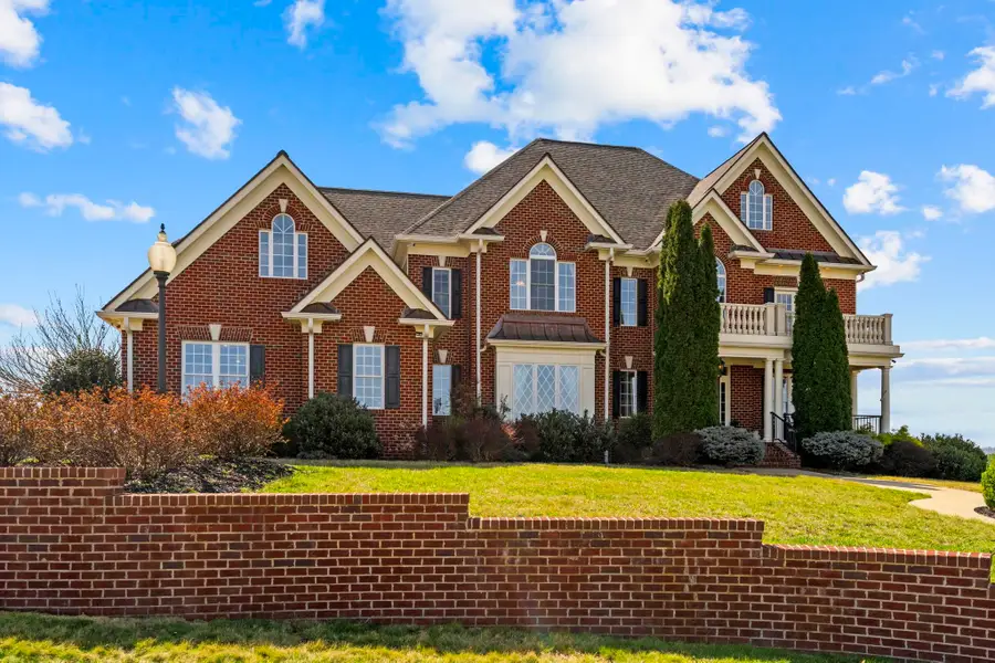 3483 Barterbrook Rd, Staunton, VA 24401 - #2