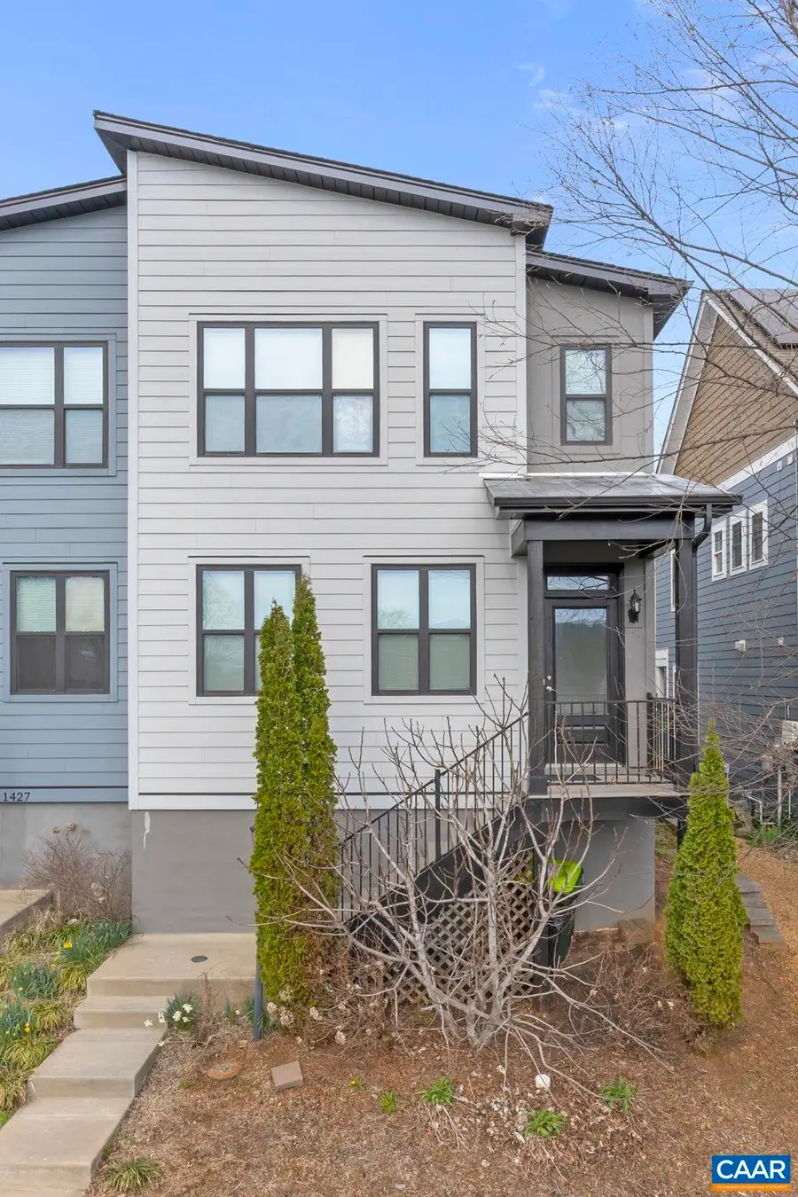 1429 Midland St, Charlottesville, VA 22902 - #2