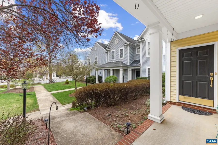 5442 Hill Top St, Crozet, VA 22932 - #3