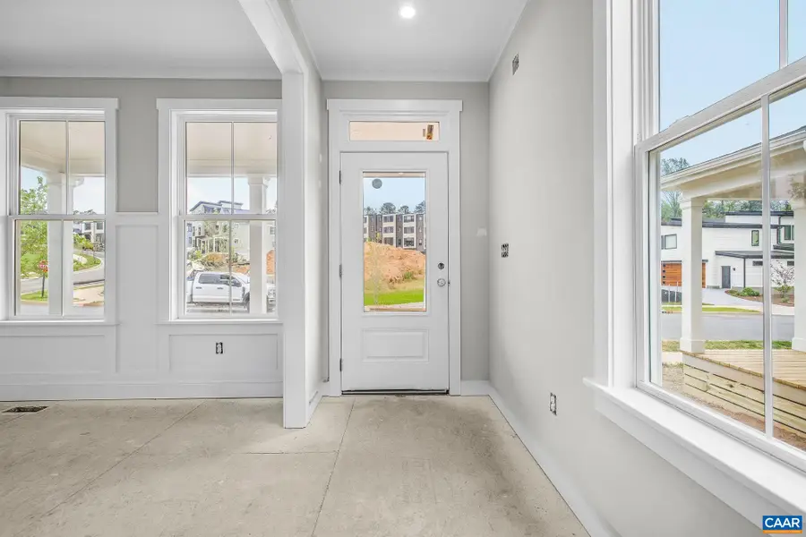 444 Nicholson St, Charlottesville, VA 22901 - #2
