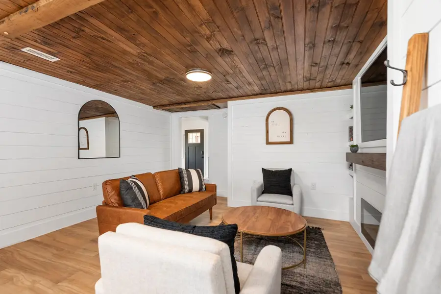 28 Jones Creek Rd, Arrington, VA 22922 - #3