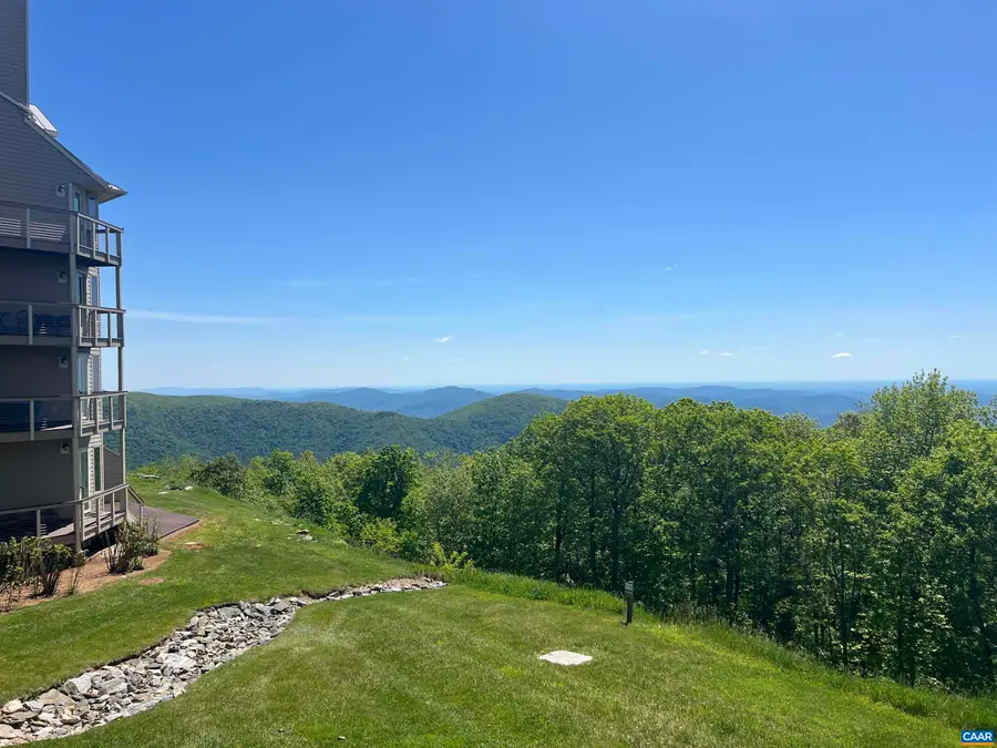 1808 High Ridge Ct Condos, Wintergreen Resort, VA 22967 - #3
