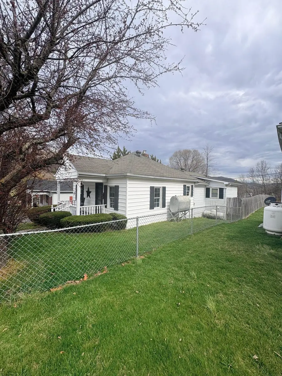 71 Kingstown Ln, Hot Springs, VA 24445 - #3