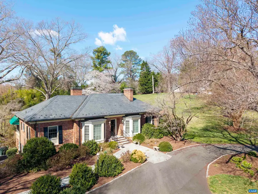 42 Old Farm Rd, Charlottesville, VA 22903 - #3
