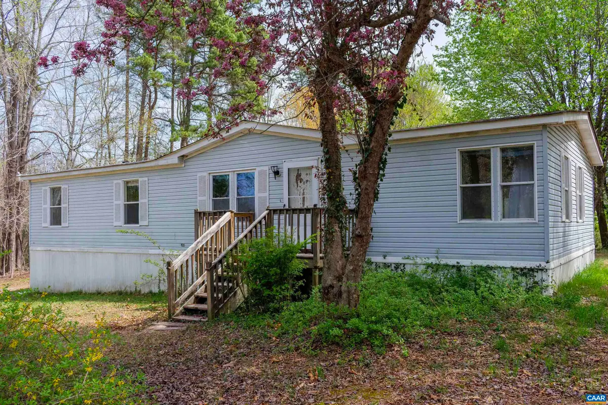 14426 Cross County Rd, Mineral, VA 23117 - #1