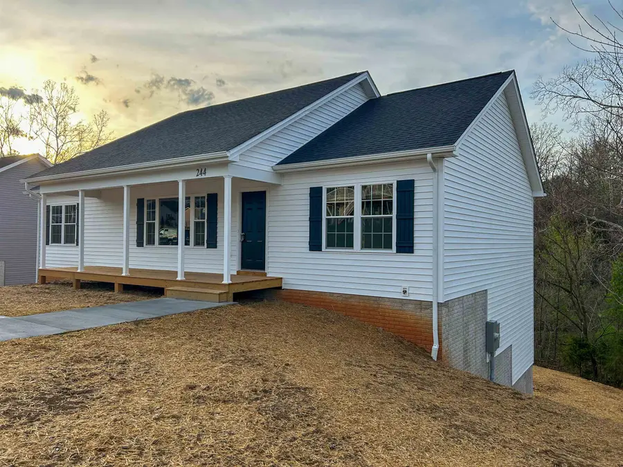 244 Locustdale Loop, Shenandoah, VA 22849 - #2