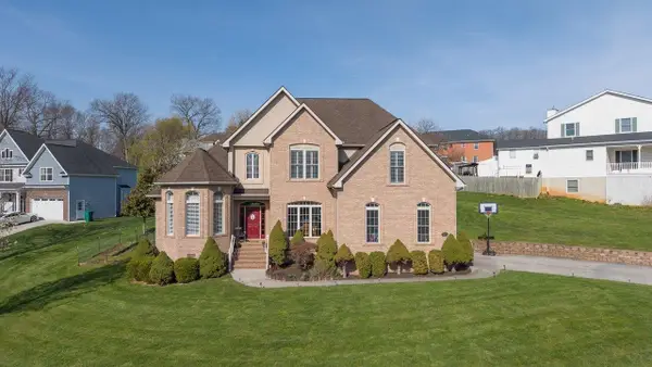 580 Regiment Rd, Penn Laird, VA 22846