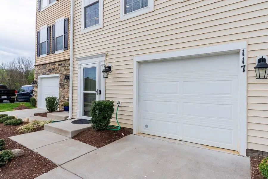 117 Willowshire Ct, Waynesboro, VA 22980 - #2
