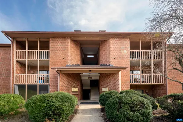 114 Turtle Creek Rd, Charlottesville, VA 22901