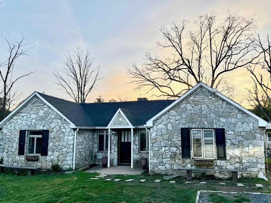 1641 Smithland Rd, Harrisonburg, VA 22802 - #2