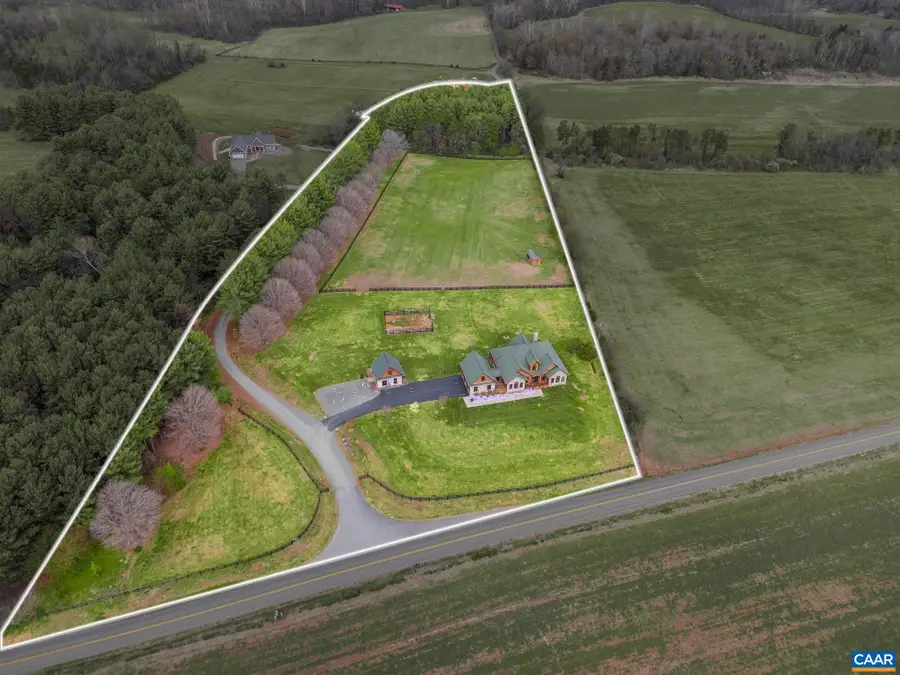 42 River Ridge Ln, Ruckersville, VA 22968 - #2